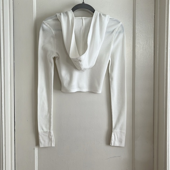 Aeropostale Size Small White Hooded Cropped Thermal Top Long Sleeved T-shirt - Picture 2 of 8